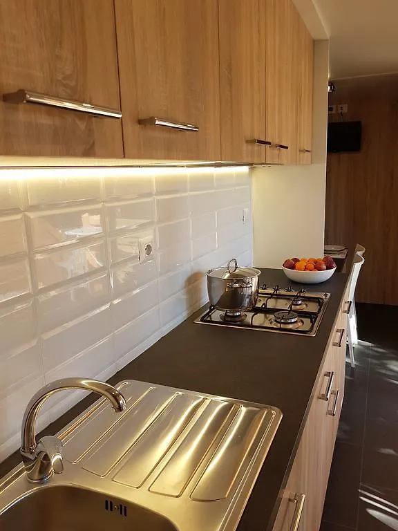 Camping Taimi مارينا دي ماسا إيطاليا